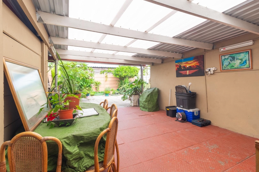 3 Bedroom Property for Sale in Bridgetown Western Cape